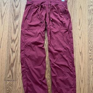 lululemon Dance Studio Pant size 8 - mulled wine